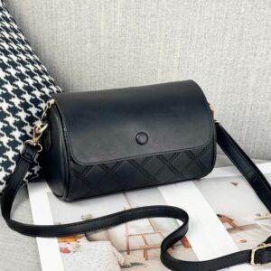 Black-Scotch Print Pillow Bag