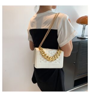 White-Small Chain Bag